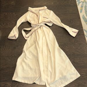 Evan Picone Cream Garment with Red Label